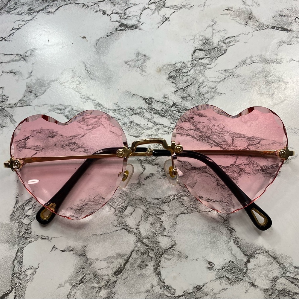 Pink heart sunnies